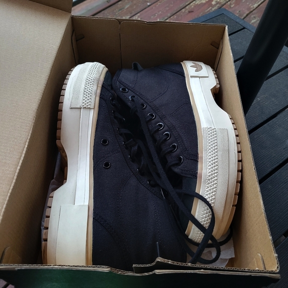 Adidas Nizza Trek W Shoes - Picture 11 of 12